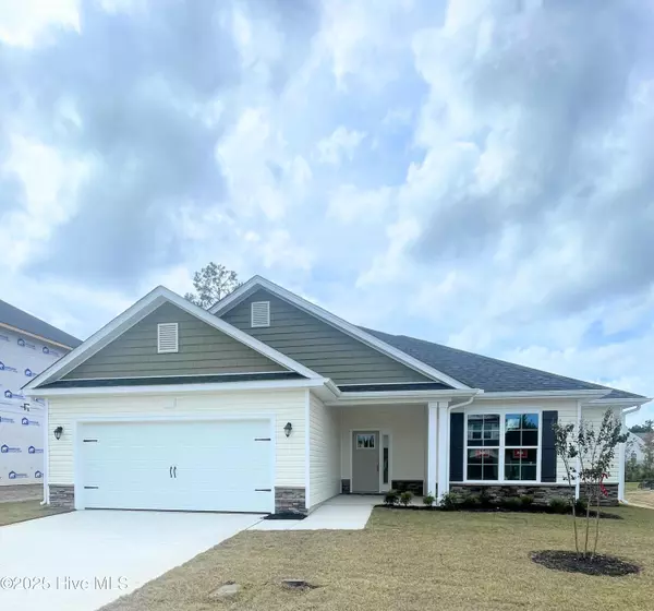 1018 Midnight Bourbon MNR, New Bern, NC 28562