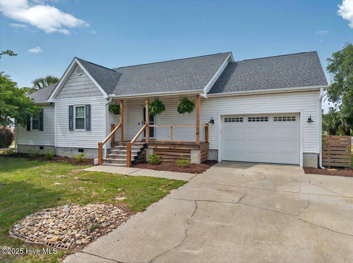 5892 Lycia LN SW, Ocean Isle Beach, NC 28469