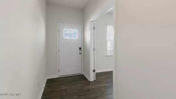 Aberdeen, NC 28315,977 Misty Creek DR