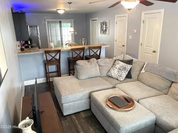 Havelock, NC 28532,219 Grove LN