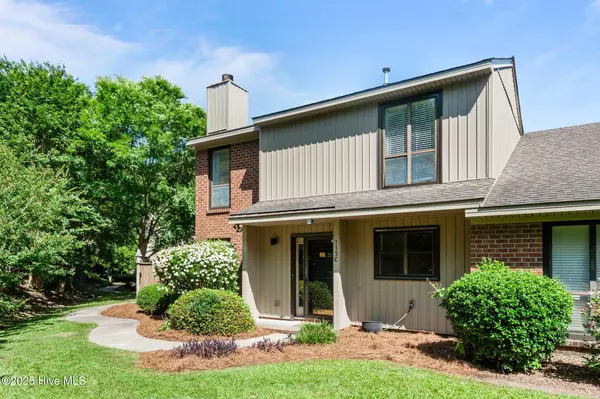 113 Sunshine LN #C8,  Winterville,  NC 28590