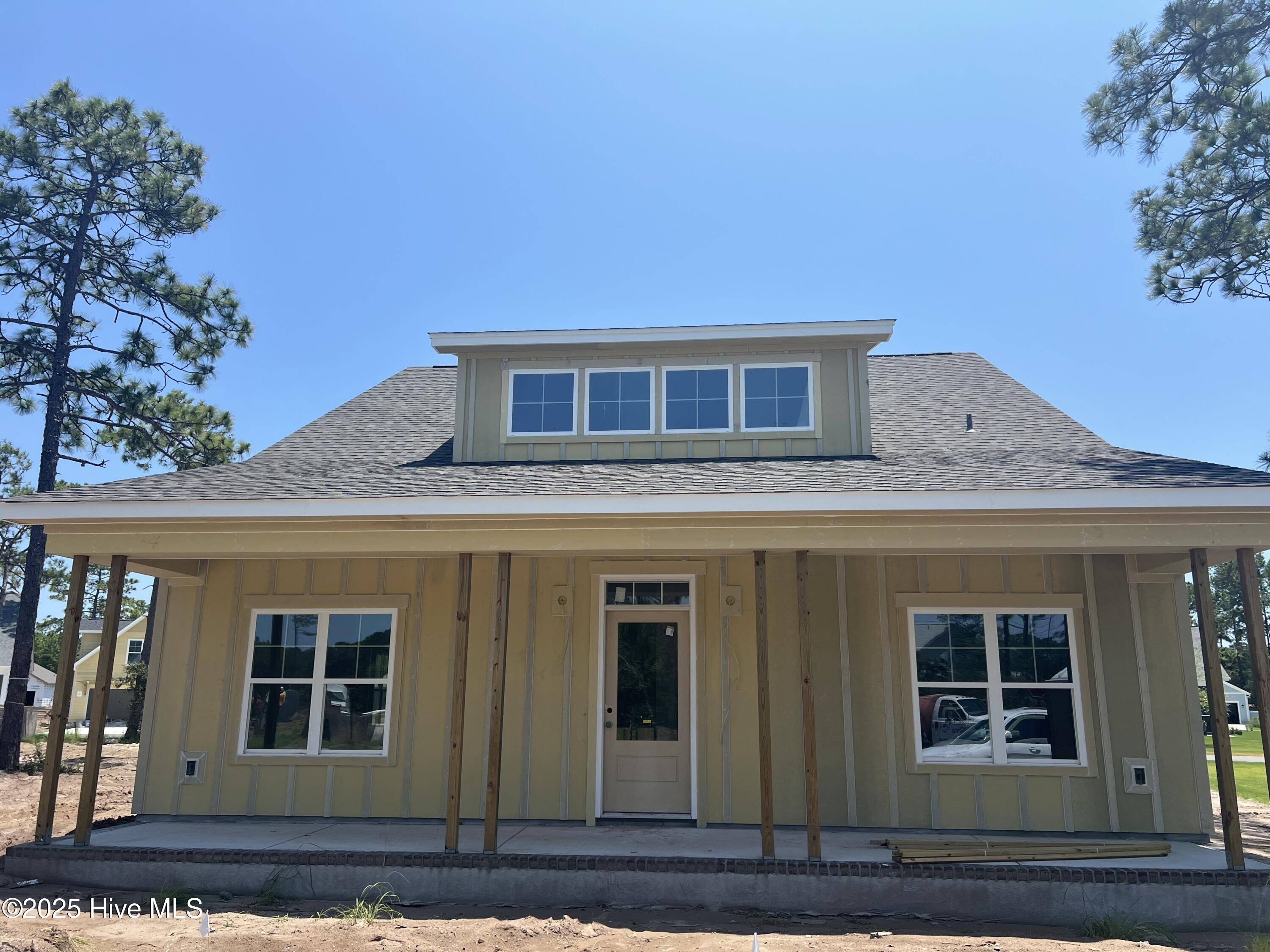2285 Crescent Bay DR, Southport, NC 28461