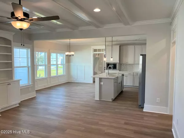 Southport, NC 28461,2285 Crescent Bay DR