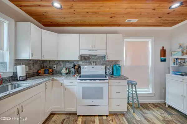 North Topsail Beach, NC 28460,104 Summer Place DR
