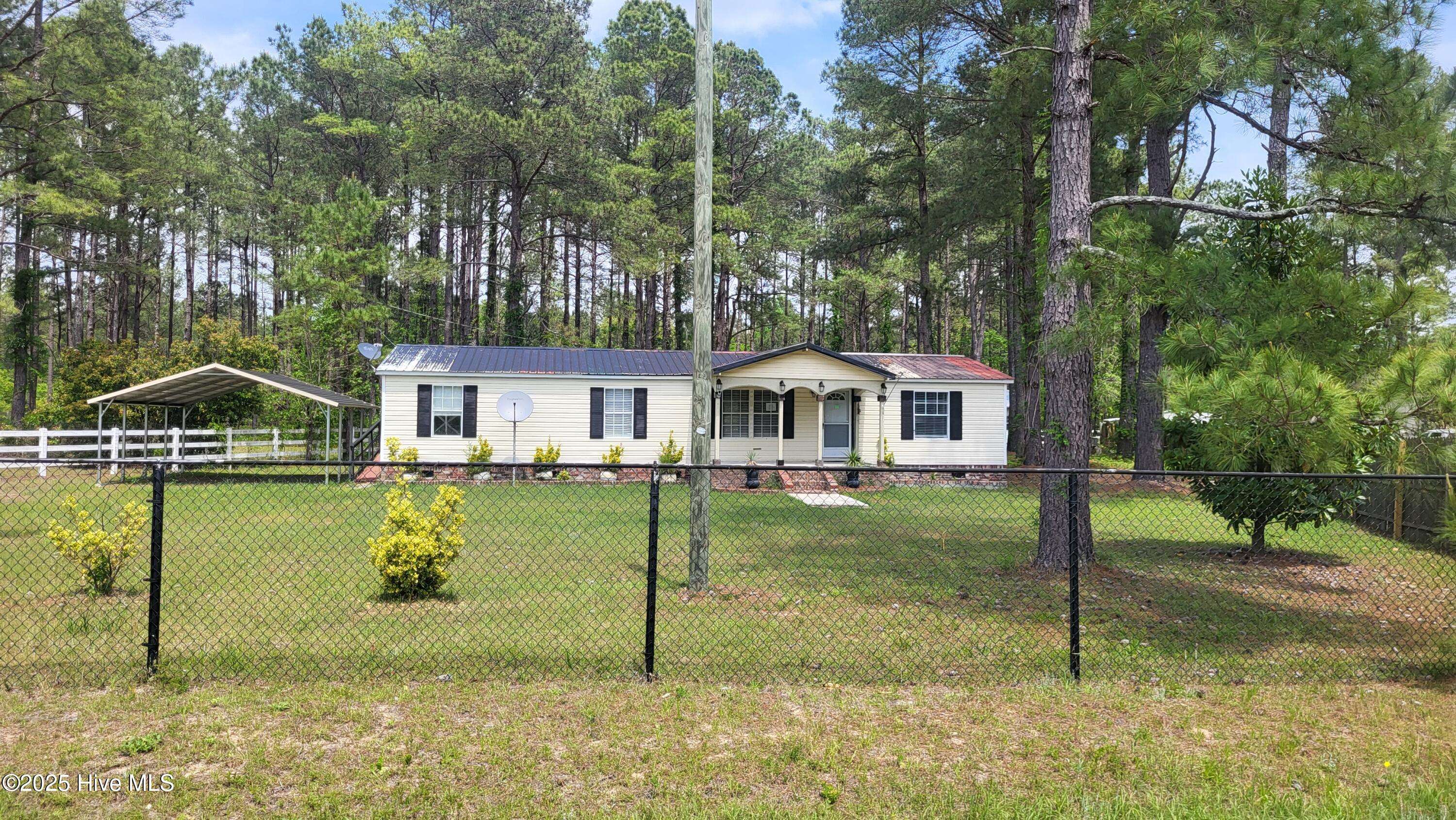 1403 Dowd Dairy RD, White Oak, NC 28399