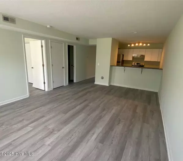 Hampstead, NC 28443,15841 Us Highway 17