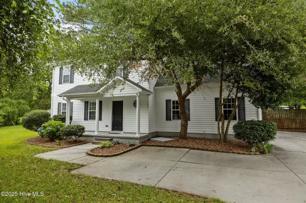 Newport, NC 28570,123 S Park LN