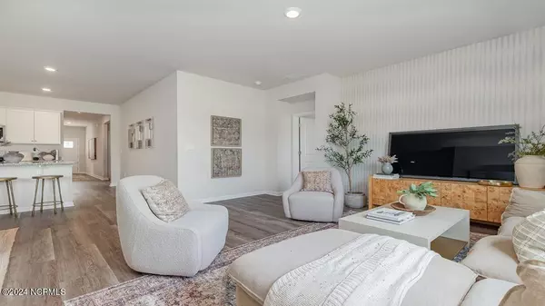 Supply, NC 28462,735 New Haven LN SW