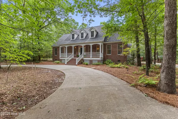 Wilmington, NC 28411,504 Captain Dexter Wynd