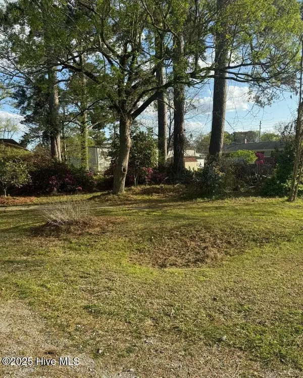 New Bern, NC 28560,307 Neuse Cliffs RD