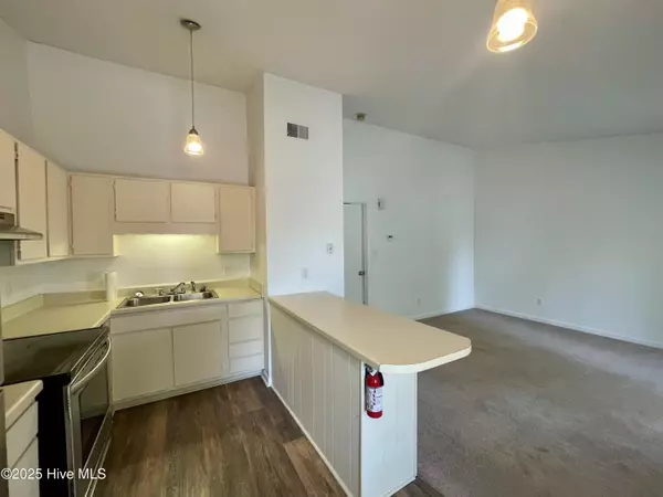 Wilmington, NC 28401,2536 Flint DR