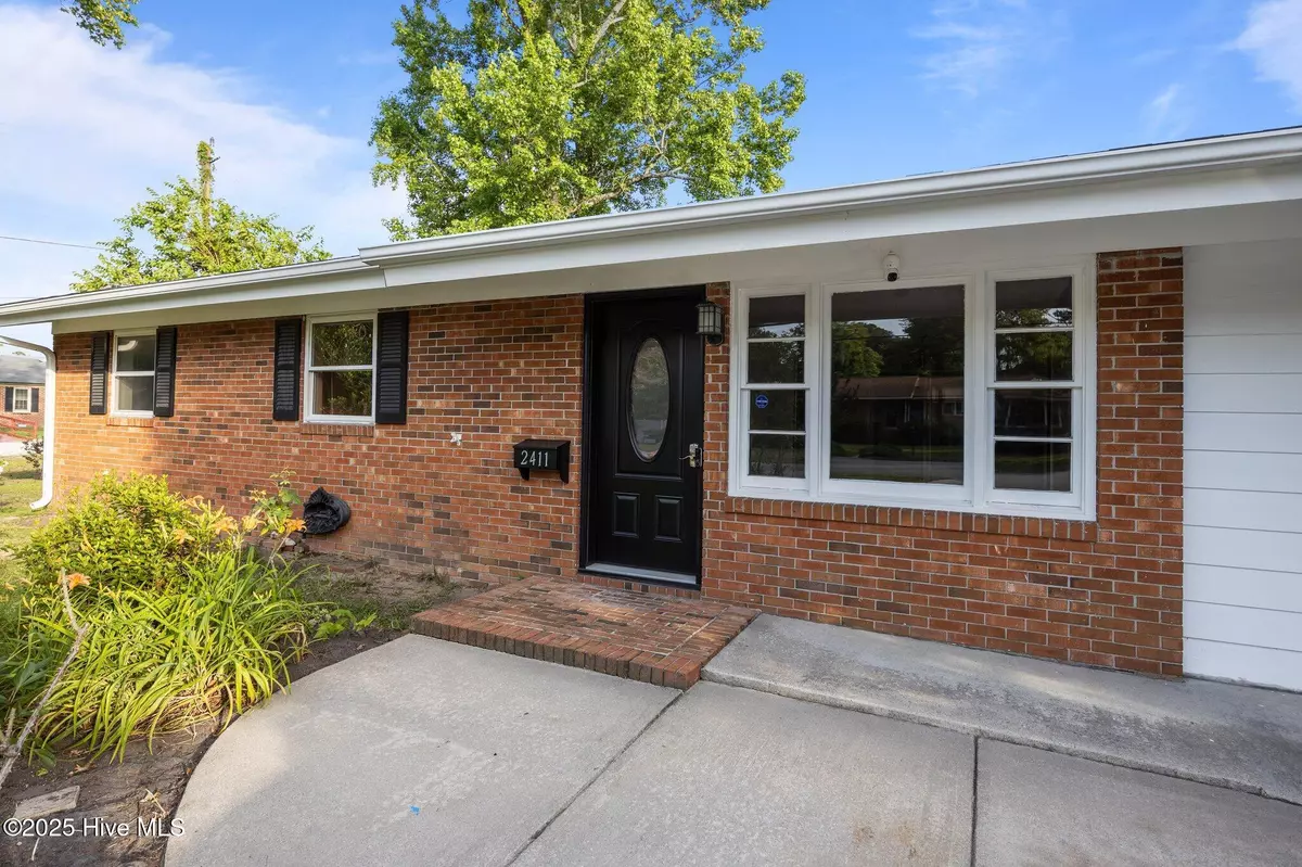 New Bern, NC 28562,2411 Grace AVE