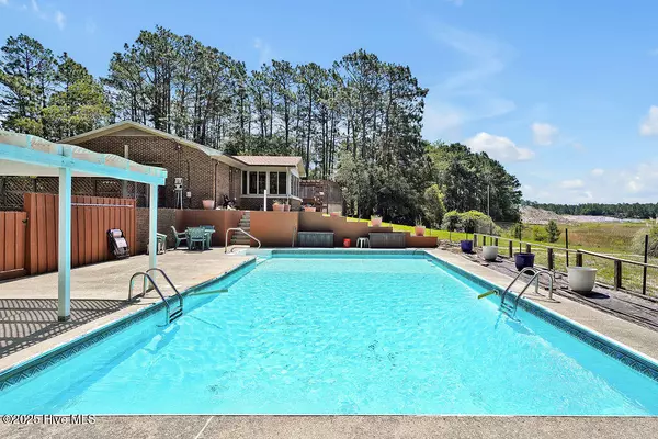 Southport, NC 28461,76 Pine Shores DR