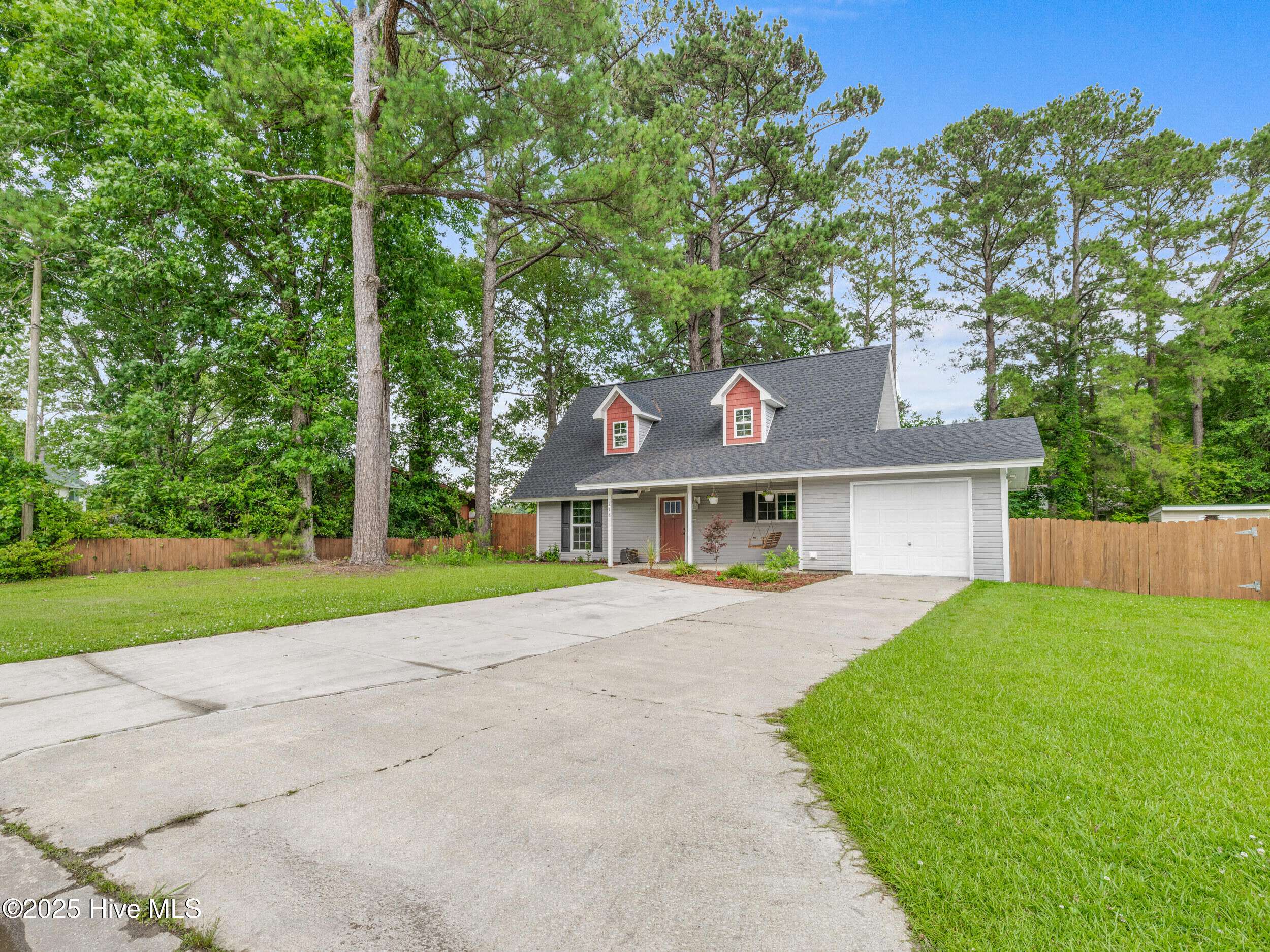 Jacksonville, NC 28546,218 Linwood DR