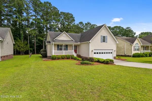 New Bern, NC 28562,309 Belle Oaks DR