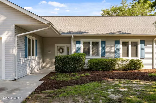 Southport, NC 28461,293 Bonnet WAY
