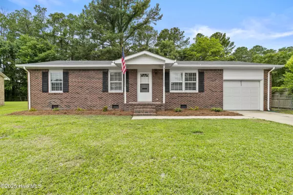 815 Cedar Point CIR, Elizabeth City, NC 27909