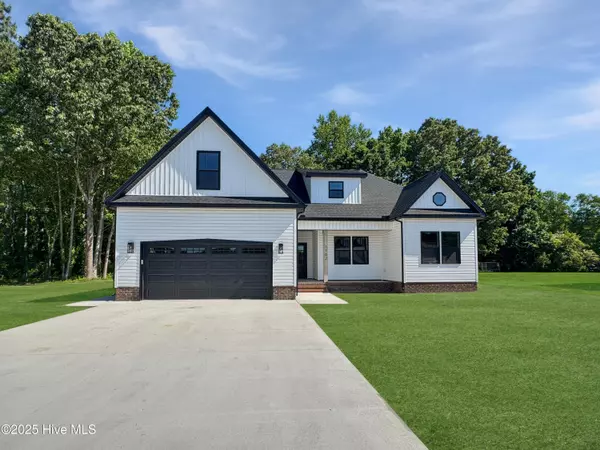 Elizabeth City, NC 27909,611 Small DR