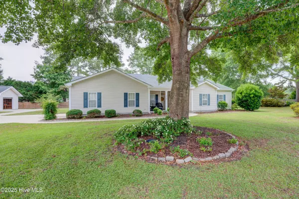 Rocky Point, NC 28457,318 Winding Creek RD