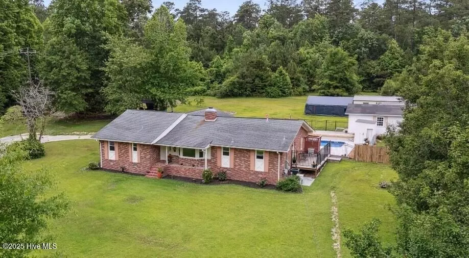 Riegelwood, NC 28456,208 Church RD