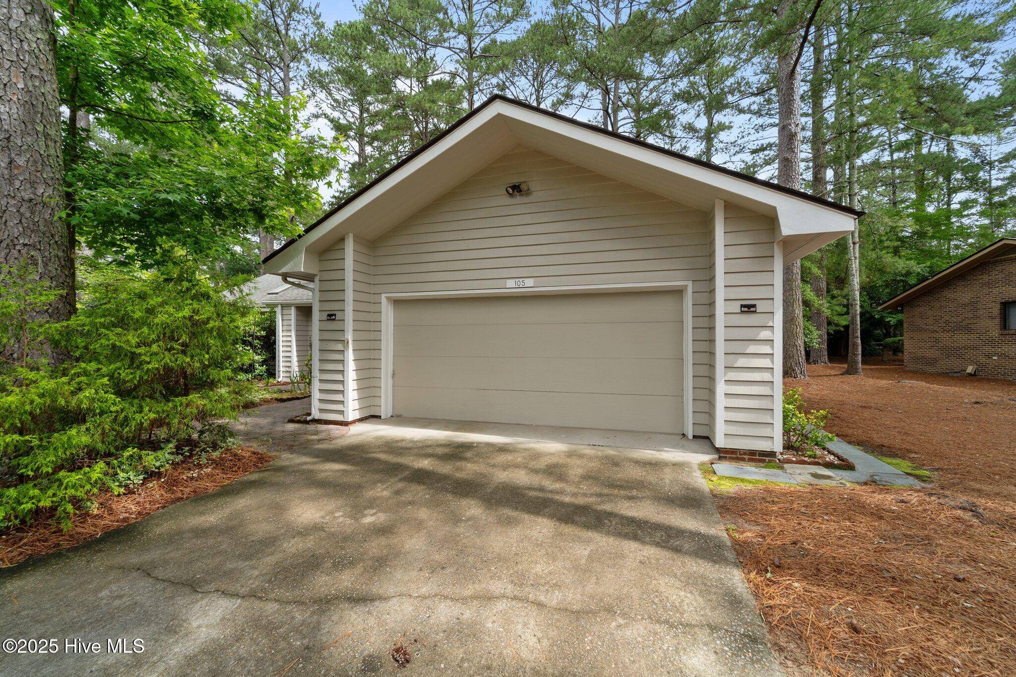 Pinehurst, NC 28374,105 Lake Forest DR
