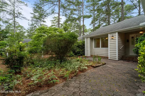 Pinehurst, NC 28374,105 Lake Forest DR