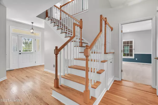 Cedar Point, NC 28584,142 Magens WAY