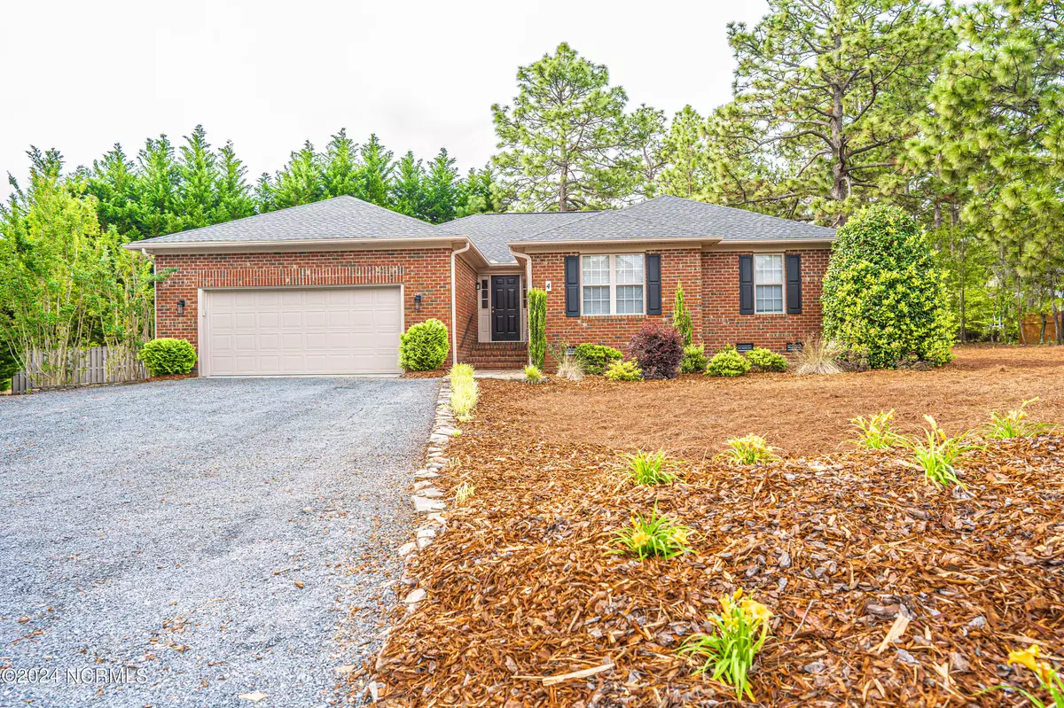 Pinehurst, NC 28374,4 Wingate CT