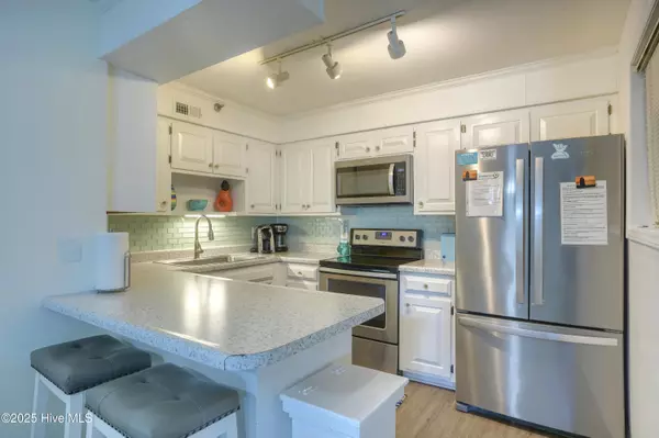 North Topsail Beach, NC 28460,1896 New River Inlet RD #Unit 1212