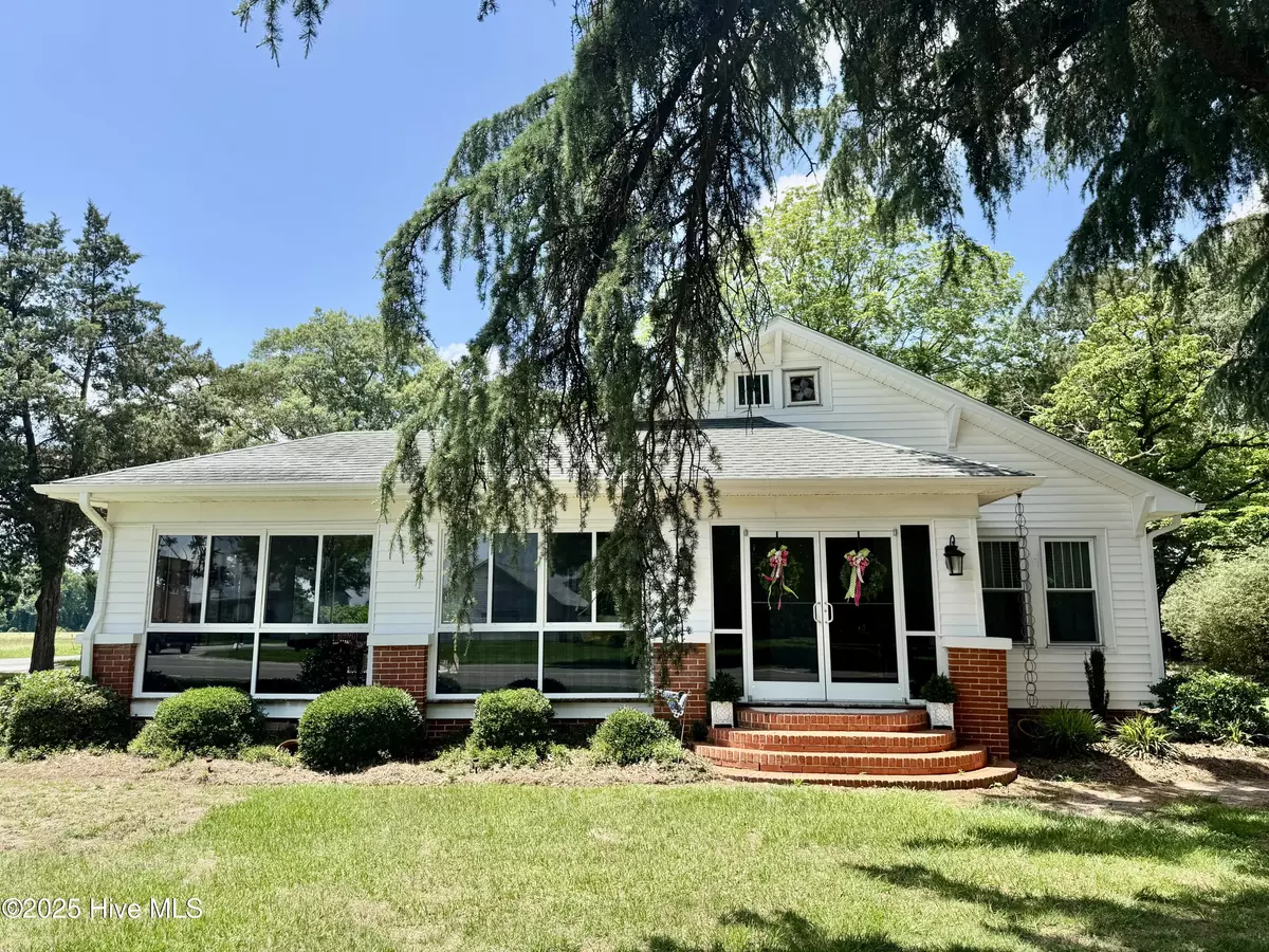 Mount Olive, NC 28365,1837 Summerlins Crossroad RD