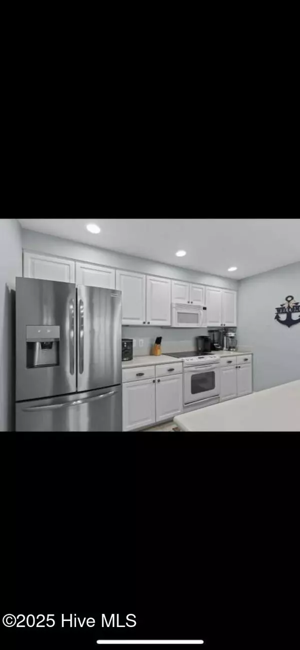 Morehead City, NC 28557,104 S 3rd ST #H2