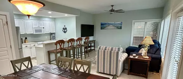 Morehead City, NC 28557,104 S 3rd ST #H2