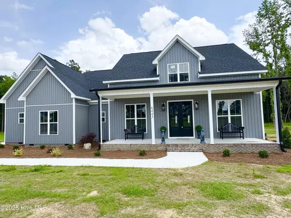 6445 Red Oak RD, Battleboro, NC 27809