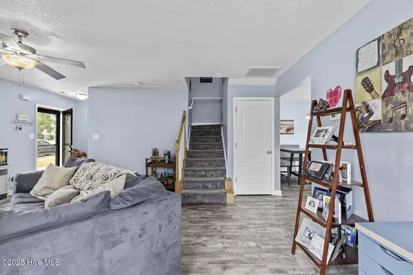 Jacksonville, NC 28546,301 Mulberry LN
