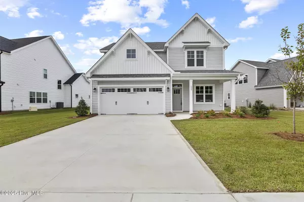 105 Lennox LN, Hampstead, NC 28443