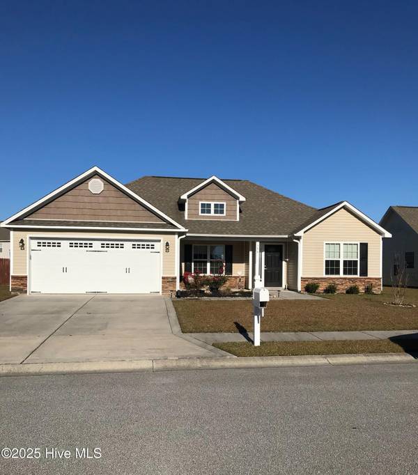 754 Radiant DR, Jacksonville, NC 28546