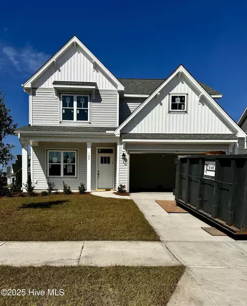 100 Lennox LN, Hampstead, NC 28443