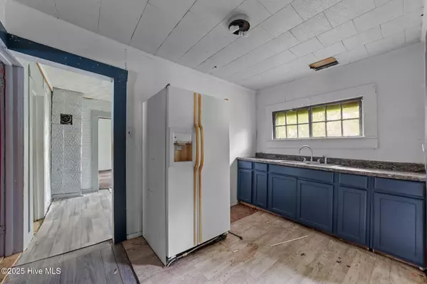 Plymouth, NC 27962,107 Cranberry ST