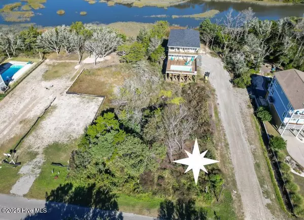 Oak Island, NC 28465,204 W Pelican DR