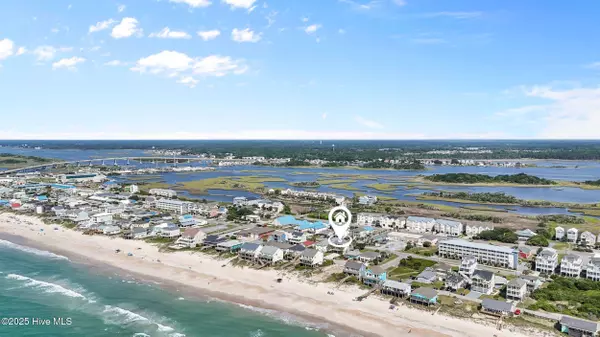 Surf City, NC 28445,517 N Shore DR