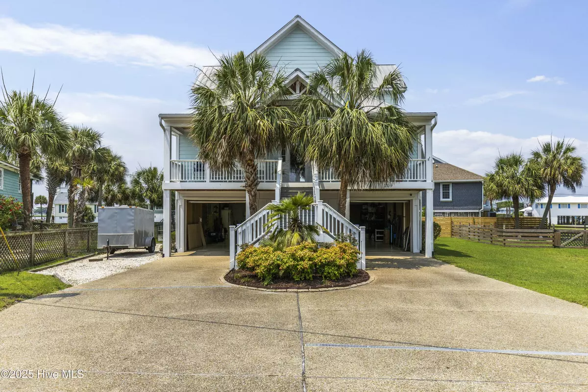 Carolina Beach, NC 28428,209 Georgia AVE