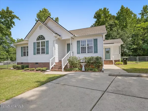 Zebulon, NC 27597,1230 Piney Glen LN