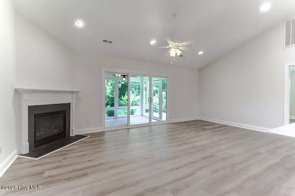 Winnabow, NC 28479,209 Harvester CT