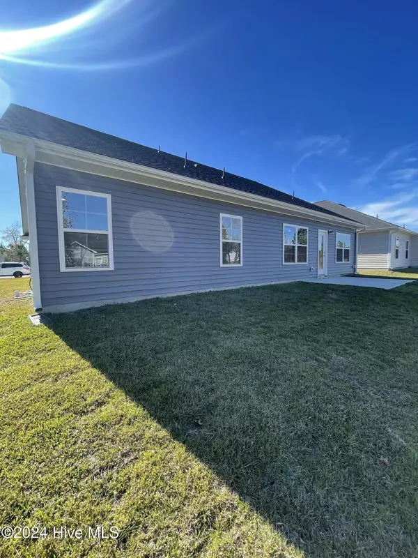 New Bern, NC 28562,1007 Hot Rod RD