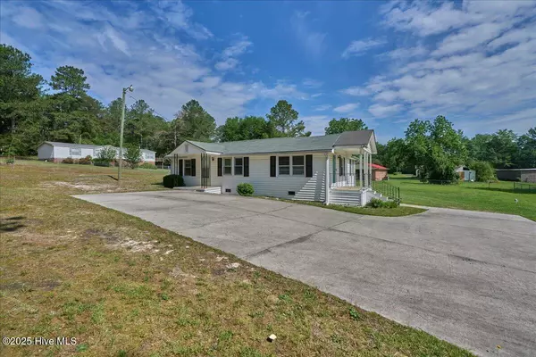 Raeford, NC 28376,110 Texanna LN