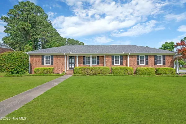 Greenville, NC 27858,311 Prince RD
