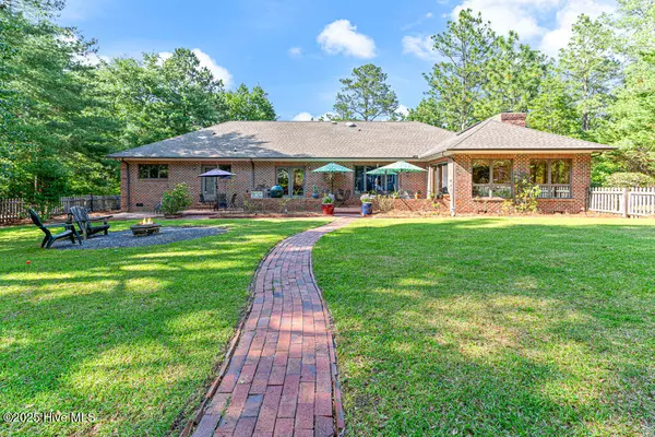 Pinehurst, NC 28374,75 Harlow RD