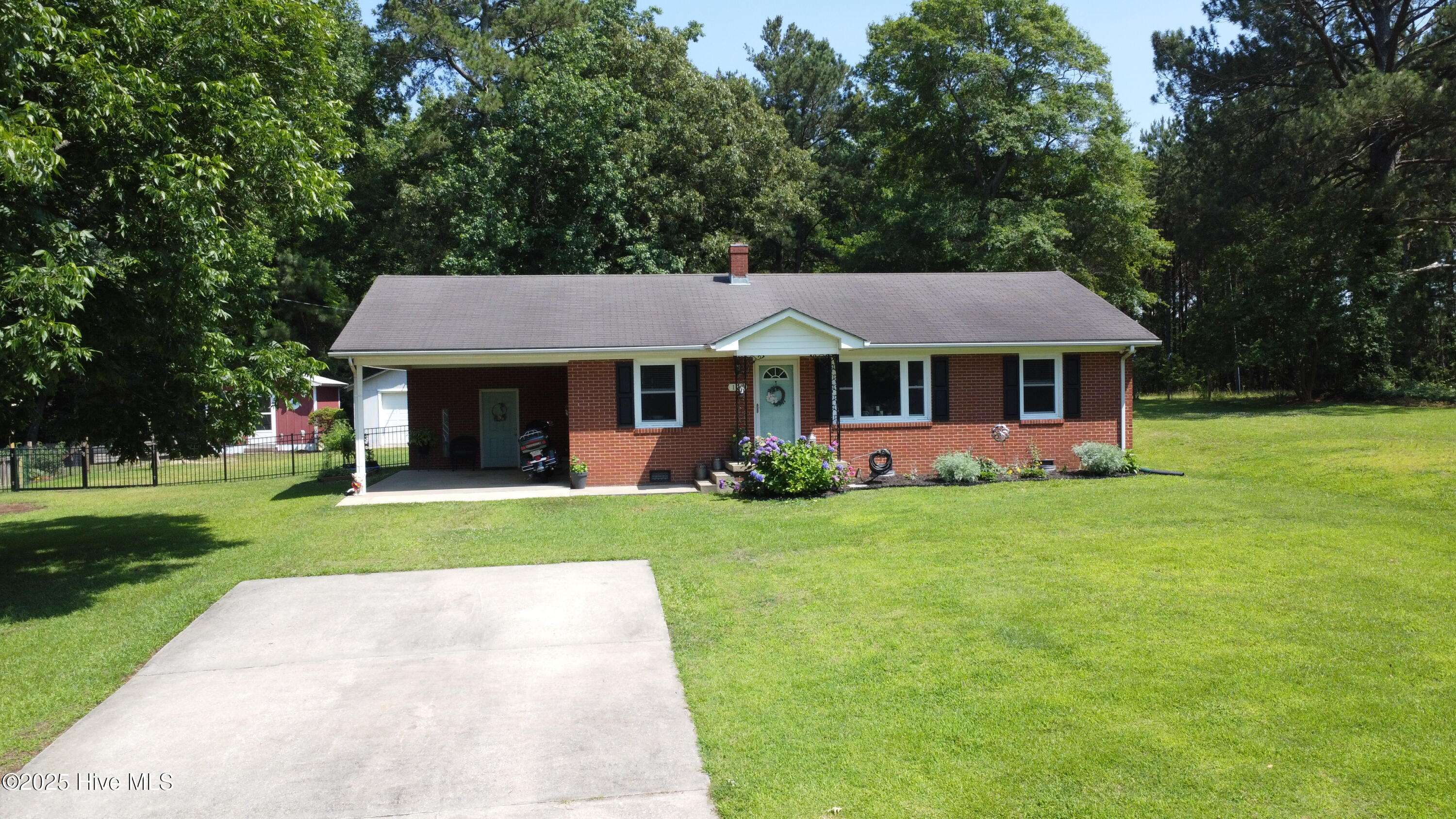 Goldsboro, NC 27530,127 Deans LN