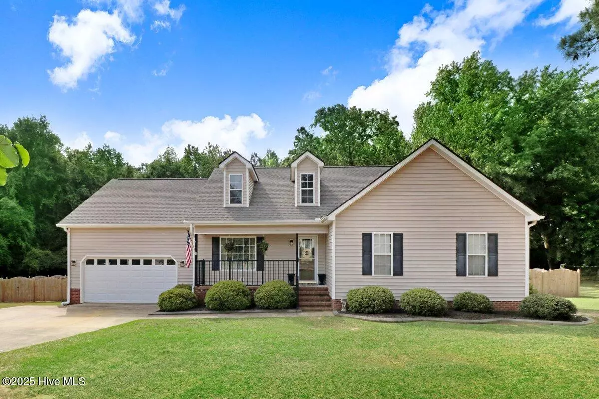 Pikeville, NC 27863,208 N Woodridge DR