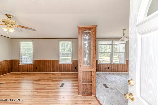 Aberdeen, NC 28315,172 Hazelwood DR